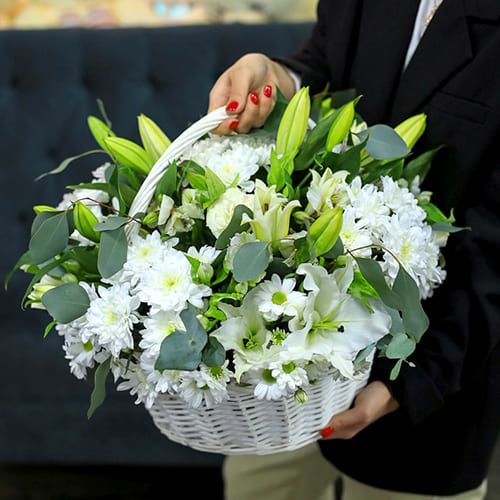 Корзинка радости от 15 700 руб.